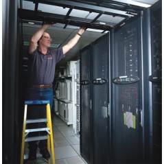 APC WADVULTRA-PX-24 extension de garantie et support 1 année(s)