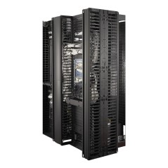 APC Gestionnaire de câbles vertical Valueline pour racks à 2 et 4 montants, 84" (H) x 6" (l), deux côtés avec portes