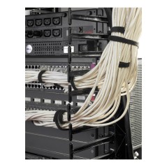 APC Gestionnaire de câbles vertical Valueline pour racks à 2 et 4 montants, 84" (H) x 6" (l), deux côtés avec portes