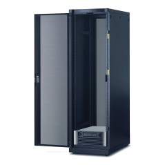 APC Symmetra LX à autonomie longue durée avec 3 SYBT5, 230 V