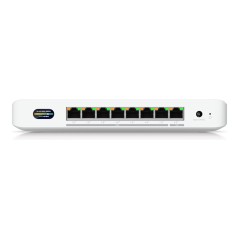 Compact PoE+switch with 1 10 GbE port