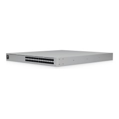Professional-grade 32-port Layer 3 Ethe