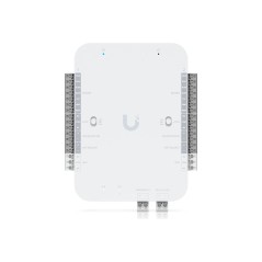 DC-powered hub that supports Wiegand and