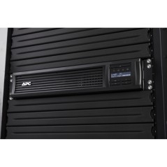 APC Smart-UPS SMT750RMI2UC Onduleur - 4x C13, USB, montable en rack, SmartConnect, 750 VA