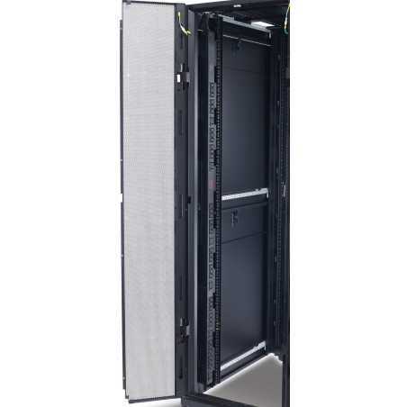 APC , Rack PDU Basic 11 kW, 230V, (36) C13 & (6) C19