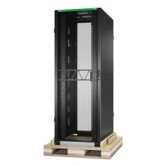 APC Coffret pour rack de serveur NetShelter SX de 2e génération, emballage résistant aux chocs, 1 133,98 kg, noir, 42U x 750