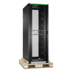 APC Coffret pour rack de serveur NetShelter SX de 2e génération, emballage résistant aux chocs, 1 133,98 kg, noir, 42U x 750