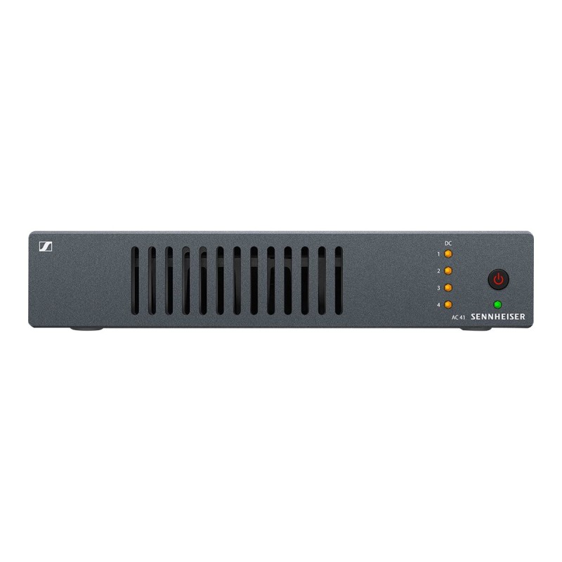 Active antenna combiner w/DC power dist